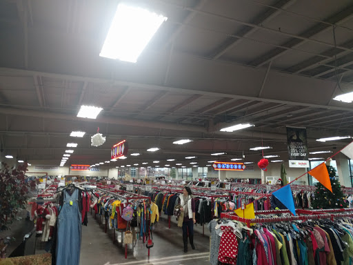 Thrift Store «Red Racks & Dav Thrift Stores», reviews and photos, 2855 S Kansas Expy, Springfield, MO 65807, USA