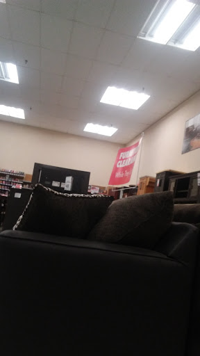 Discount Store «Big Lots», reviews and photos, 942 Happy Valley Rd, Glasgow, KY 42141, USA