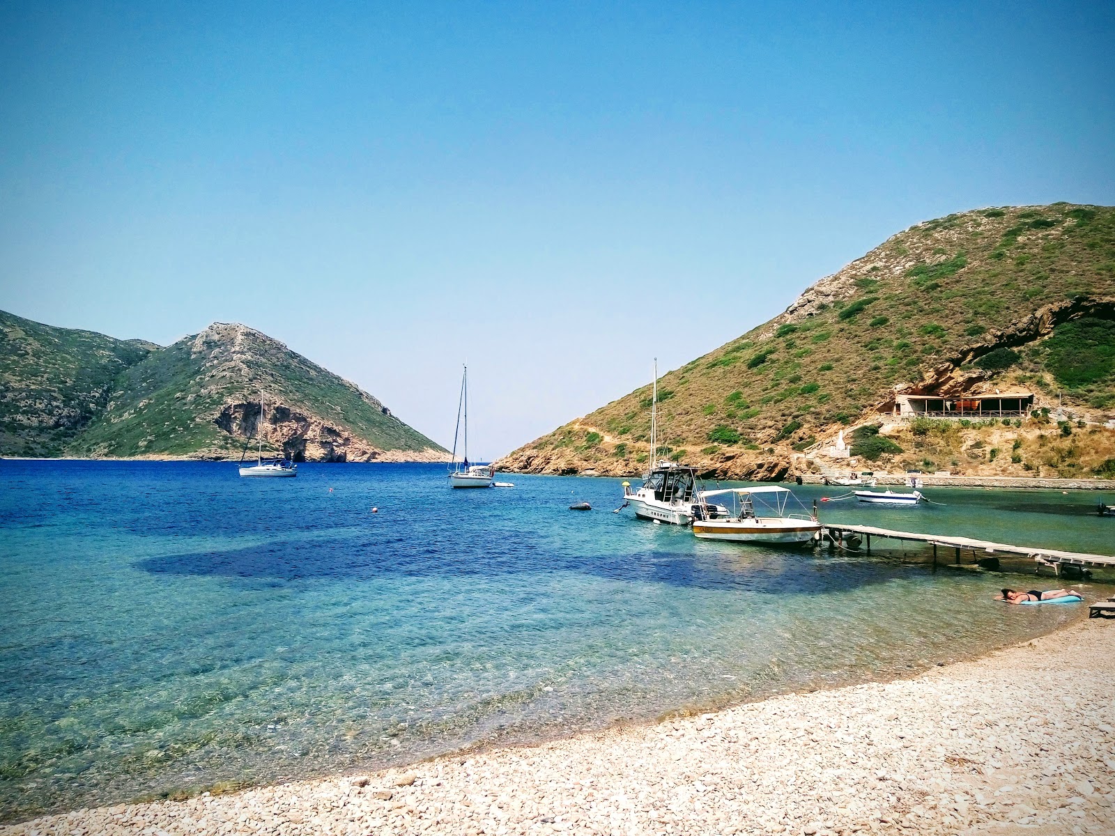 Foto van Porto Cayo beach met ruime baai