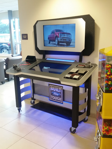 Car Dealer «Metropolitan Ford of Eden Prairie», reviews and photos, 12477 Plaza Dr, Eden Prairie, MN 55344, USA