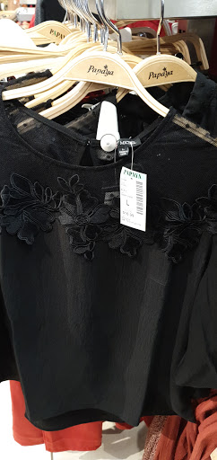 Fashion Accessories Store «Papaya Factory Outlet», reviews and photos, 8200 Vineland Ave # 1240, Orlando, FL 32821, USA