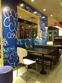 Atmosphère du Restauration rapide McDonald's à Rillieux-la-Pape - n°13