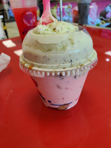 Ice Cream Shop «La Michoacana», reviews and photos, 559 N McLean Blvd, Elgin, IL 60123, USA