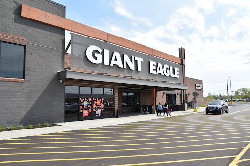 Giant Eagle Supermarket, 7960 Plaza Blvd, Mentor, OH 44060, USA, 