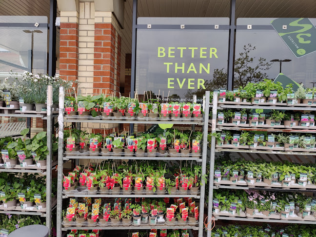 Comments and reviews of Waitrose & Partners Lincoln