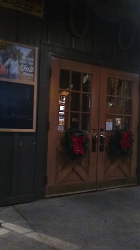 American Restaurant «Cracker Barrel Old Country Store», reviews and photos, 4680 Lenoir Ave, Jacksonville, FL 32216, USA