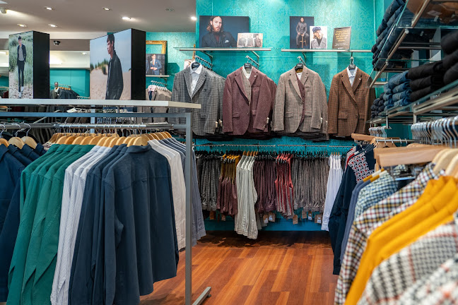 Comments and reviews of Suit Direct Birmingham