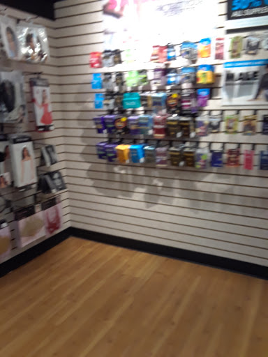 Lingerie Store «Fascinations», reviews and photos, 5930 W Greenway Rd, Glendale, AZ 85306, USA