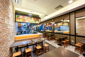 Jalan Kayu The Prata Cafe - Tai Seng image