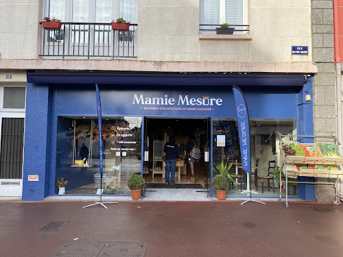 Mamie Nature (ex Mamie Mesure Lorient) à Lorient