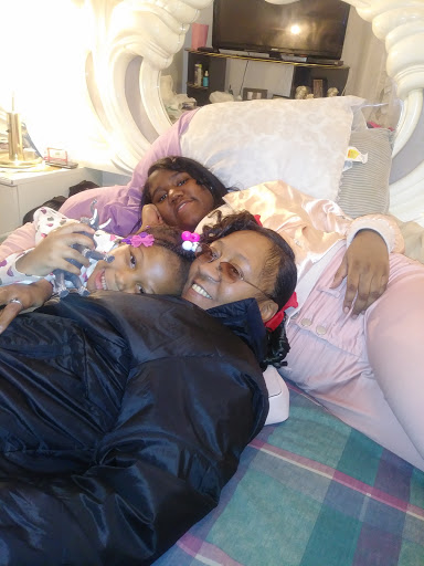 Supermarket «Hinky Dinky Supermarket», reviews and photos, 3110 M L King Ave, Flint, MI 48505, USA