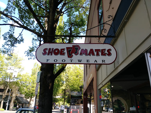 Shoe Store «Shoe Mates Footwear & Repair», reviews and photos, 540 NE 3rd St, McMinnville, OR 97128, USA