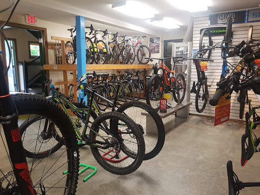 Outdoor Sports Store «Arcadian Shop», reviews and photos, 91 Pittsfield Rd, Lenox, MA 01240, USA