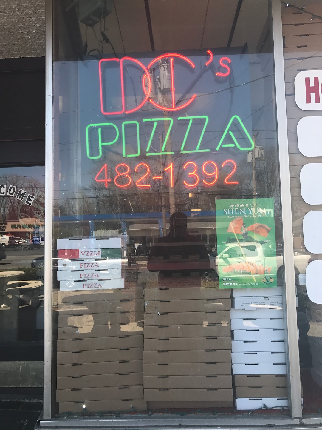 DCs Pizza & Catering