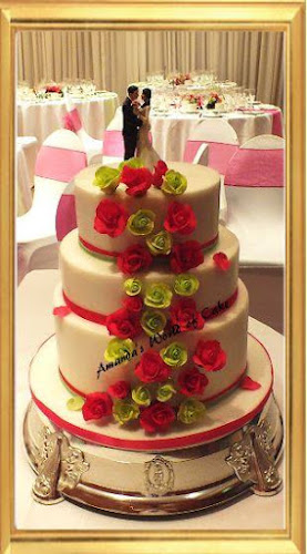 Amanda's Luxury Wedding Cakes - Bakery
