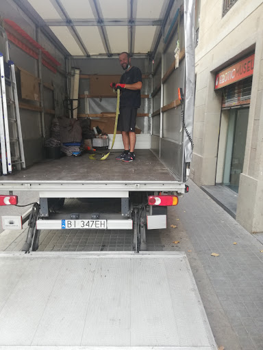 Transport i mudances – (Montcada i Reixac)