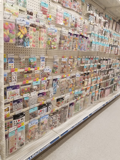 Craft Store «Michaels», reviews and photos, 5442 New Hope Commons Dr, Durham, NC 27707, USA