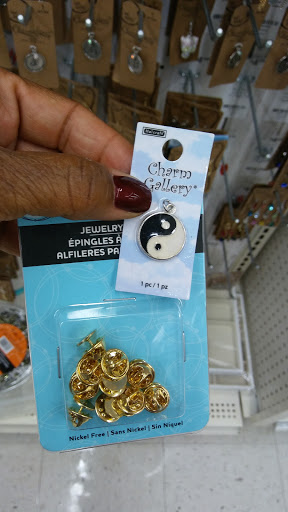 Craft Store «Michaels», reviews and photos, 28550 Telegraph Rd, Southfield, MI 48034, USA