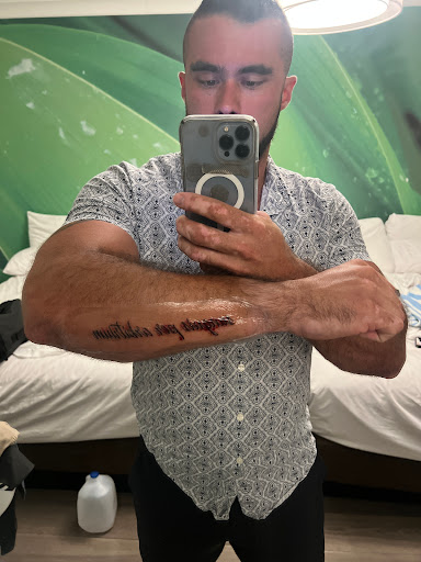 Tattoo Shop «Love Hate Tattoo Studio», reviews and photos, 1360 Washington Ave, Miami Beach, FL 33139, USA