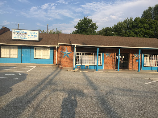 Little Johns Tattoo, 807 S Aycock St, Greensboro, NC 27403, USA, 