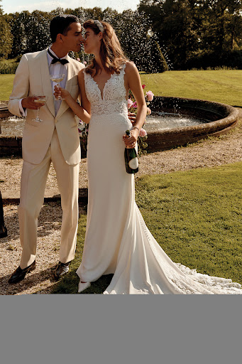 Bridal Shop «Paris Connection Bridal», reviews and photos, 680 8th St, San Francisco, CA 94103, USA