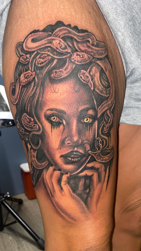 Explore family tree tattoo ideas, creative tattoo ideas in Tampa, available at Creative Stain LLC