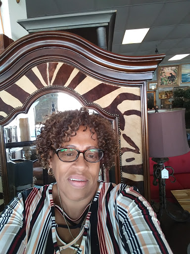 Home Goods Store «Tuesday Morning», reviews and photos, 23501 Ridge Rte Dr, Laguna Hills, CA 92653, USA