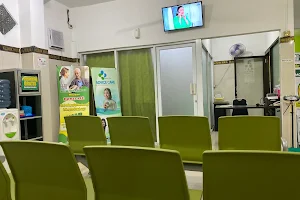 Klinik Husada Mulia image