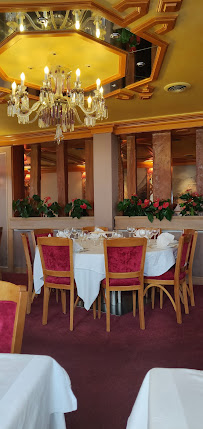 Atmosphère du Restaurant indien New Jawad Longchamp à Paris - n°11