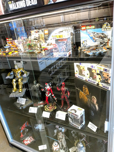 Comic Book Store «Lone Star Heroes: Comics & Toys - Galveston, Texas», reviews and photos, 8910 Seawall Blvd c, Galveston, TX 77554, USA
