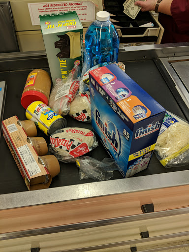 Grocery Store «Market Basket», reviews and photos, 100 Market Street, Tilton, NH 03276, USA