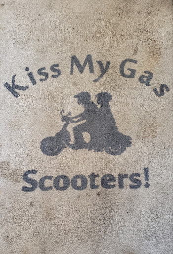 Motor Scooter Dealer «Kiss My Gas Scooters», reviews and photos, 2179 S Campbell Ave, Springfield, MO 65807, USA