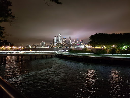 Park «Sinatra Park», reviews and photos, Sinatra Dr, Hoboken, NJ 07030, USA