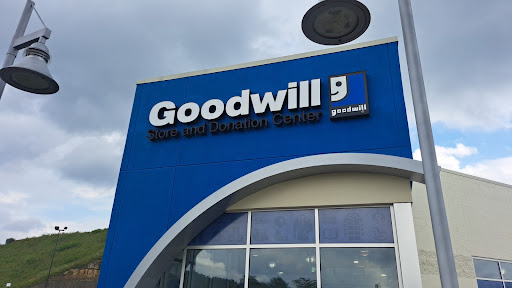 Thrift Store «Goodwill», reviews and photos