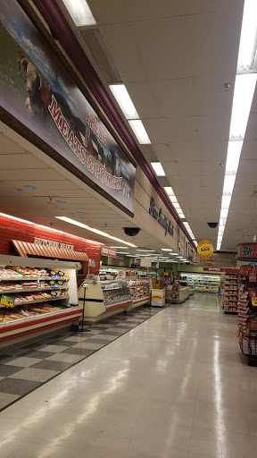 Grocery Store «Market Basket», reviews and photos, 6001 39th St, Groves, TX 77619, USA