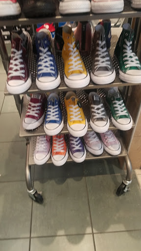 Shoe Store «Journeys», reviews and photos, 7700 W Arrowhead Towne Center #2037, Glendale, AZ 85308, USA