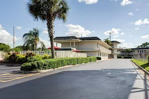 Motel 6 Lakeland, FL image