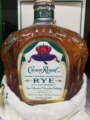 Wine Store «Riverdale Liquors wine Factory», reviews and photos, 207 W 231st St, Bronx, NY 10463, USA