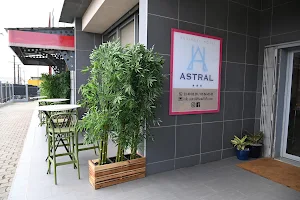 Astral Hôtel image