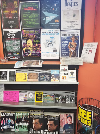 Record Store «Dimple Records-Broadway», reviews and photos, 2500 16th St, Sacramento, CA 95818, USA