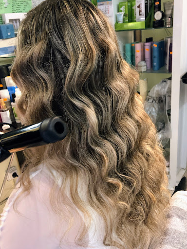 Peluquería Unisex Vidal en Toral de los Vados, León