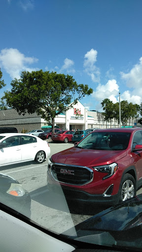 Warehouse club «BJ’s Wholesale Club», reviews and photos, 8005 NW 95th St, Hialeah Gardens, FL 33016, USA