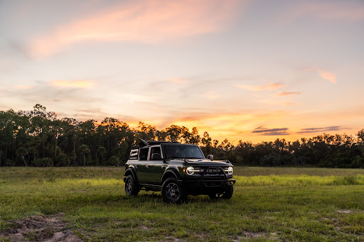 Car Dealer «Tamiami Ford», reviews and photos, 1471 Airport Pulling Rd N, Naples, FL 34104, USA