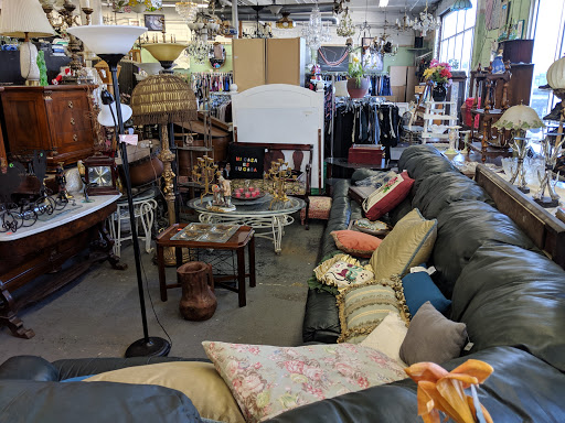 Thrift Store «Bnai Tzedukah Thrift Store», reviews and photos, 203 Sheridan Blvd, Inwood, NY 11096, USA