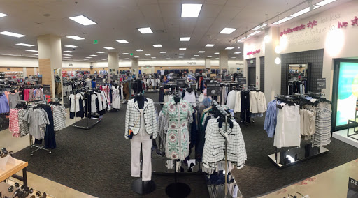 Department Store «Nordstrom Rack Friendship Center», reviews and photos, 5333 Wisconsin Ave, Washington, DC 20015, USA