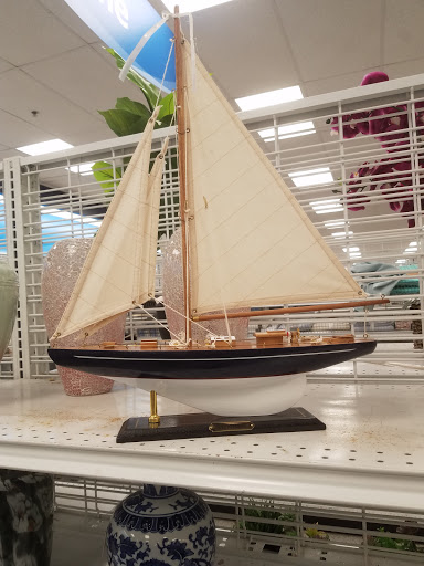 Clothing Store «Ross Dress for Less», reviews and photos, 1235 N Peachtree Pkwy, Peachtree City, GA 30269, USA