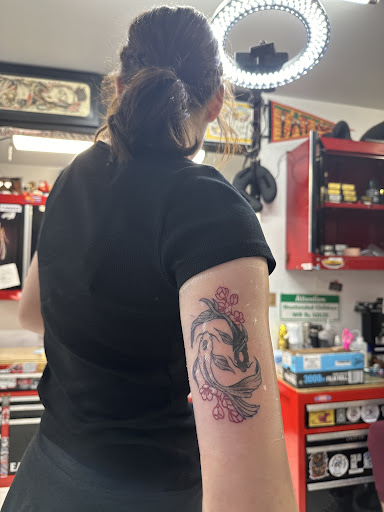 Explore queen crown tattoo ideas, creative tattoo ideas in Honolulu, available at Sacred Art Tattoo Waikiki