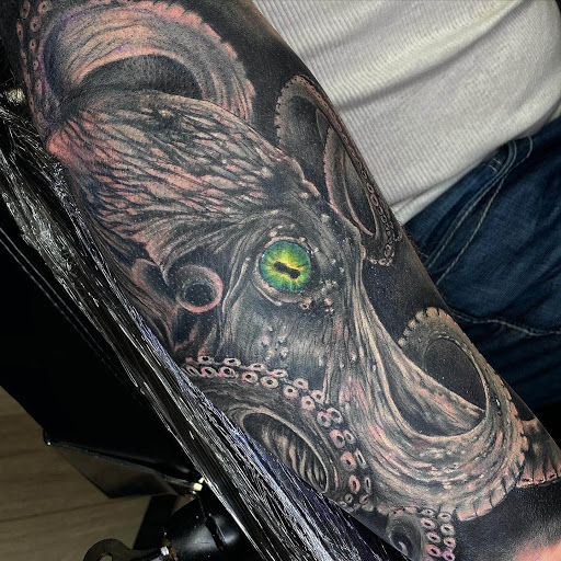 Explore travel tattoos ideas, creative tattoo ideas in Nashville, available at Titan Tattoo