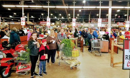 Sporting Goods Store «Big R of Homer Glen», reviews and photos, 15830 S Bell Rd, Homer Glen, IL 60491, USA