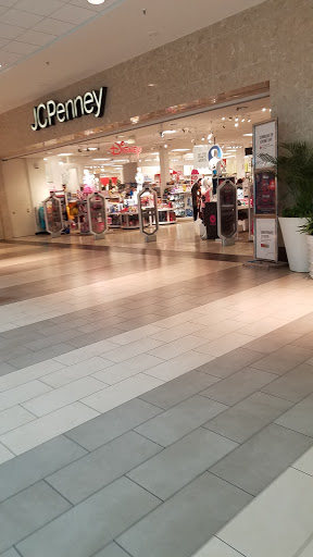 Shopping Mall «Westfield Countryside», reviews and photos, 27001 US Hwy 19 N #1039, Clearwater, FL 33761, USA
